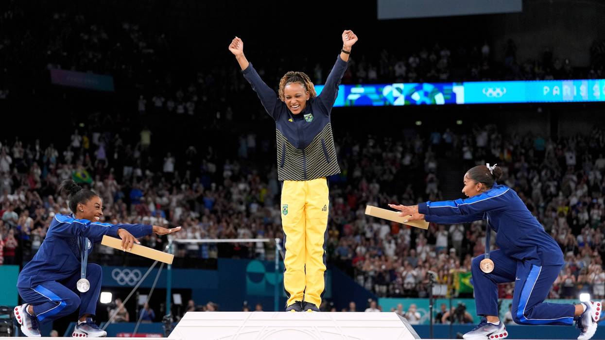Simone Biles, Jordan Chiles y Rebeca Andrade