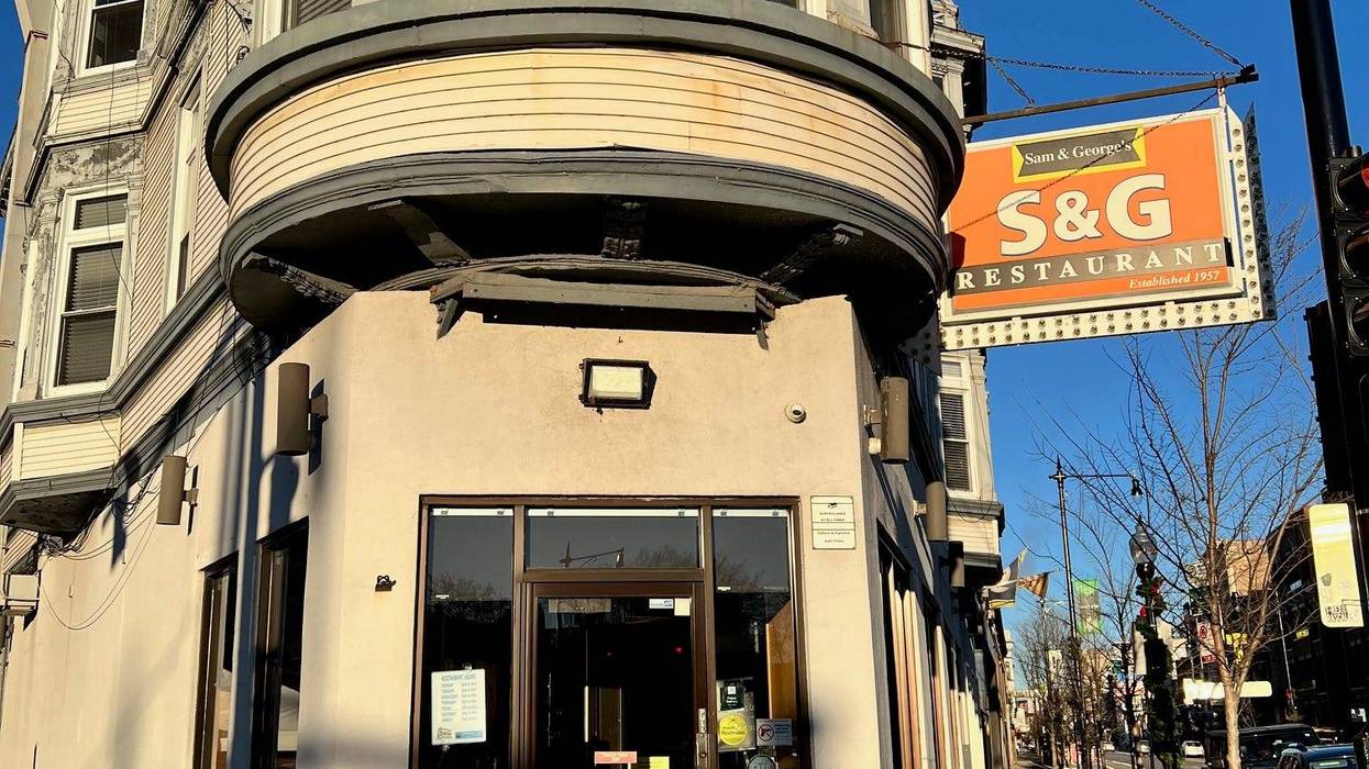 Since 1957, S&G Restaurant has been a staple for many people living in Lakeview and Lincoln Park.