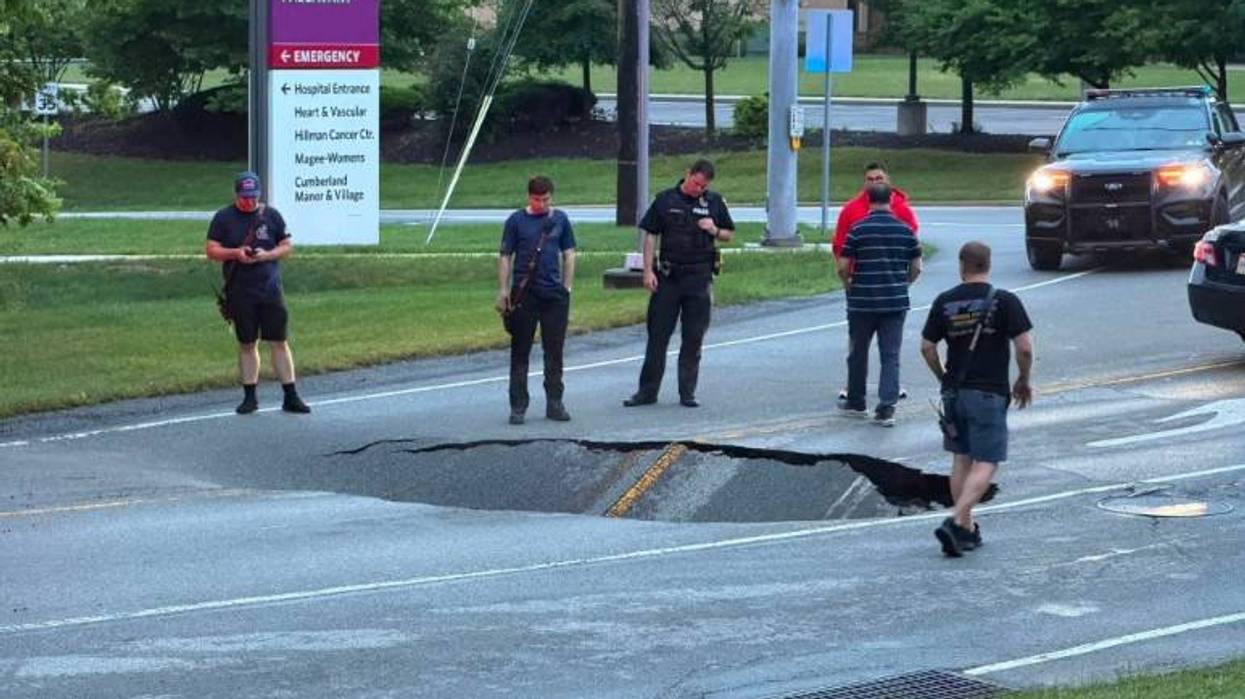 Sinkhole opens up in front of McCandless hospital