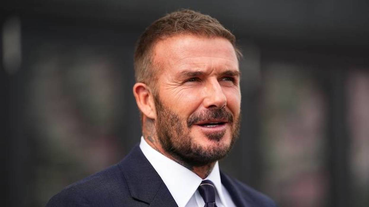 David Beckham stops by Terry Black’s in Dallas ahead of final World Cup match in North Texas