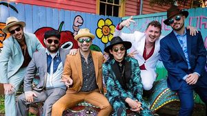 Wednesdays at the Square: Flow Tribe