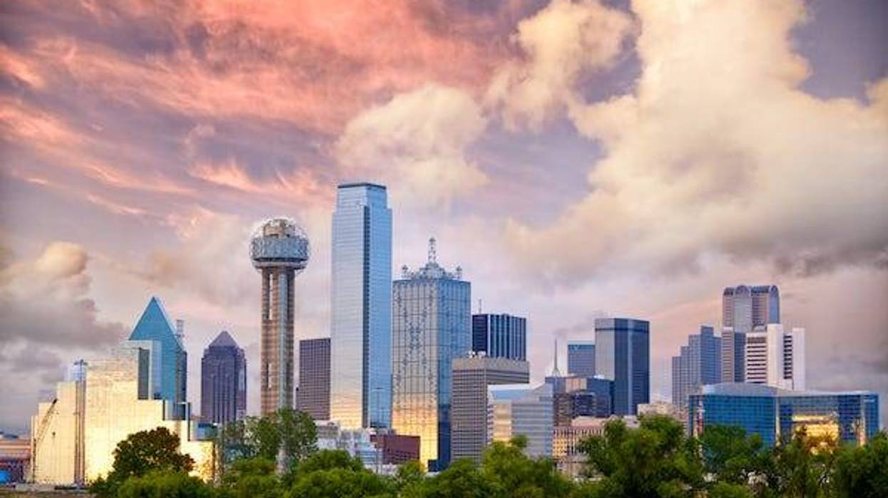 Skyline of Dallas, TX at sunset