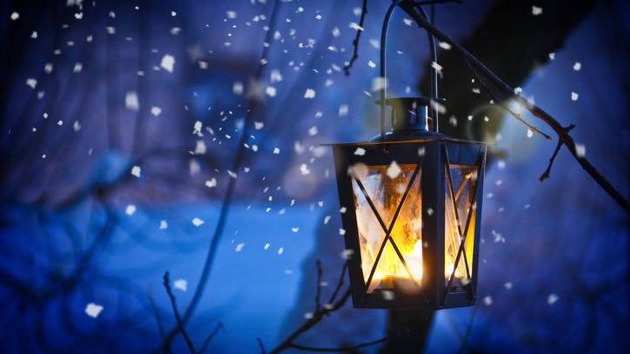 Snow lantern