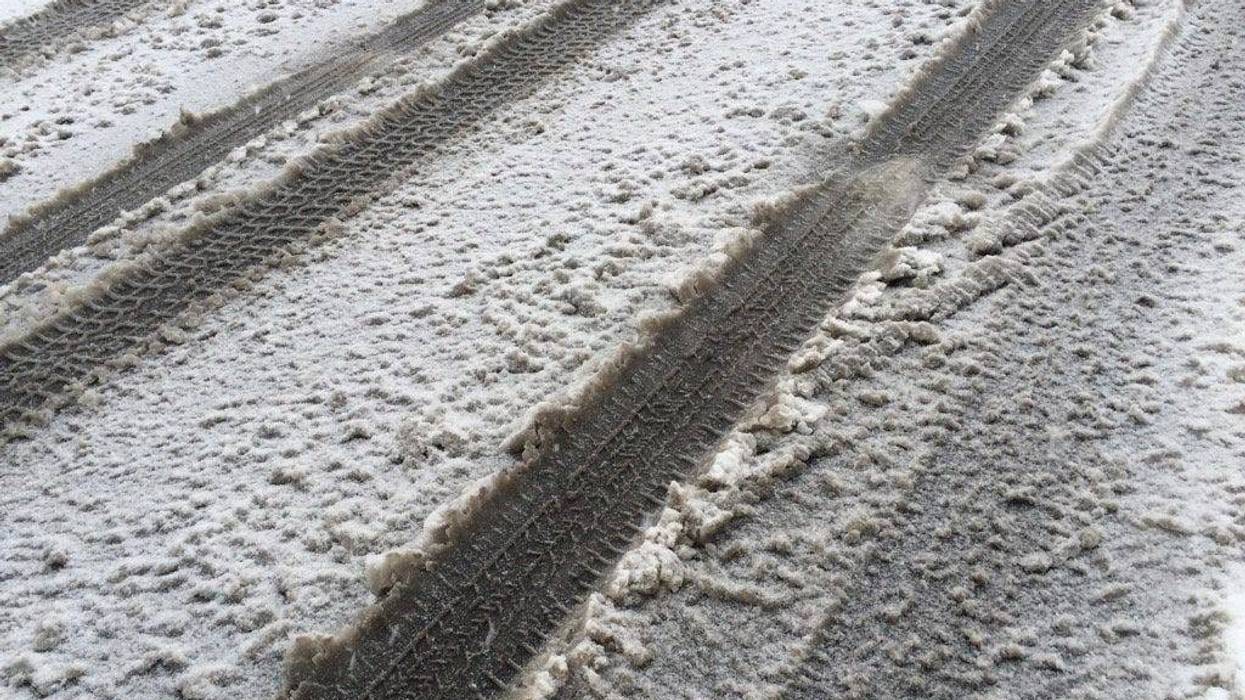 snow slush roads tire tracks