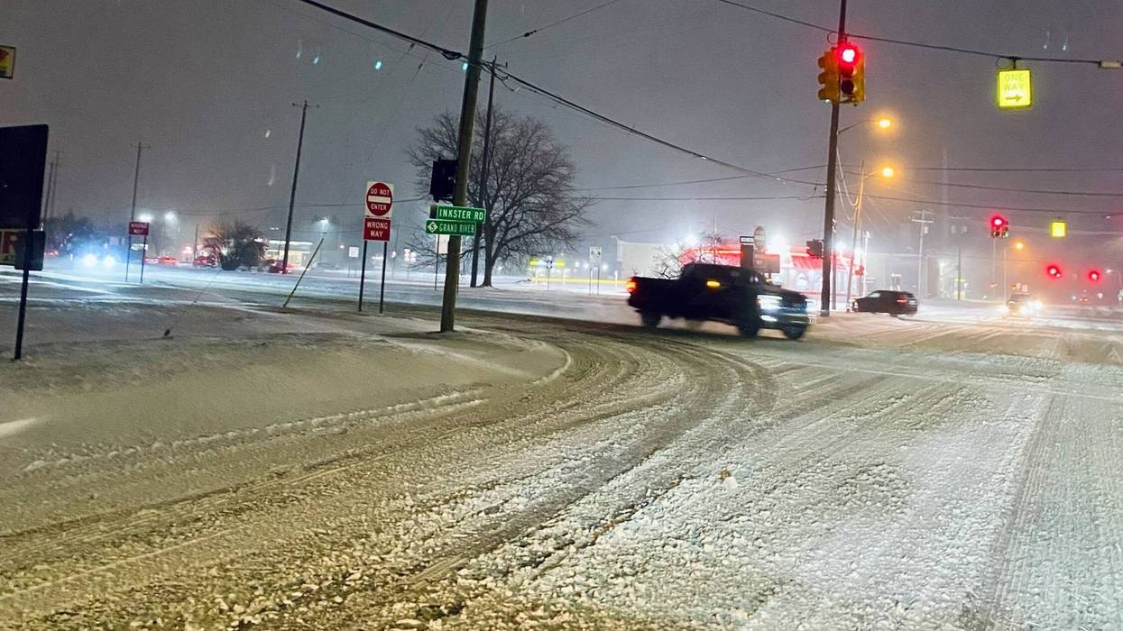 snowy conditions in Metro Detroit