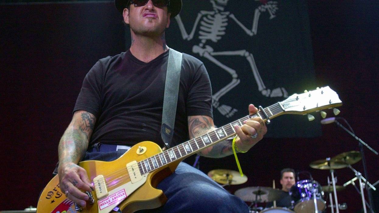 Social Distortion at KROQ Inland Invasion 2001