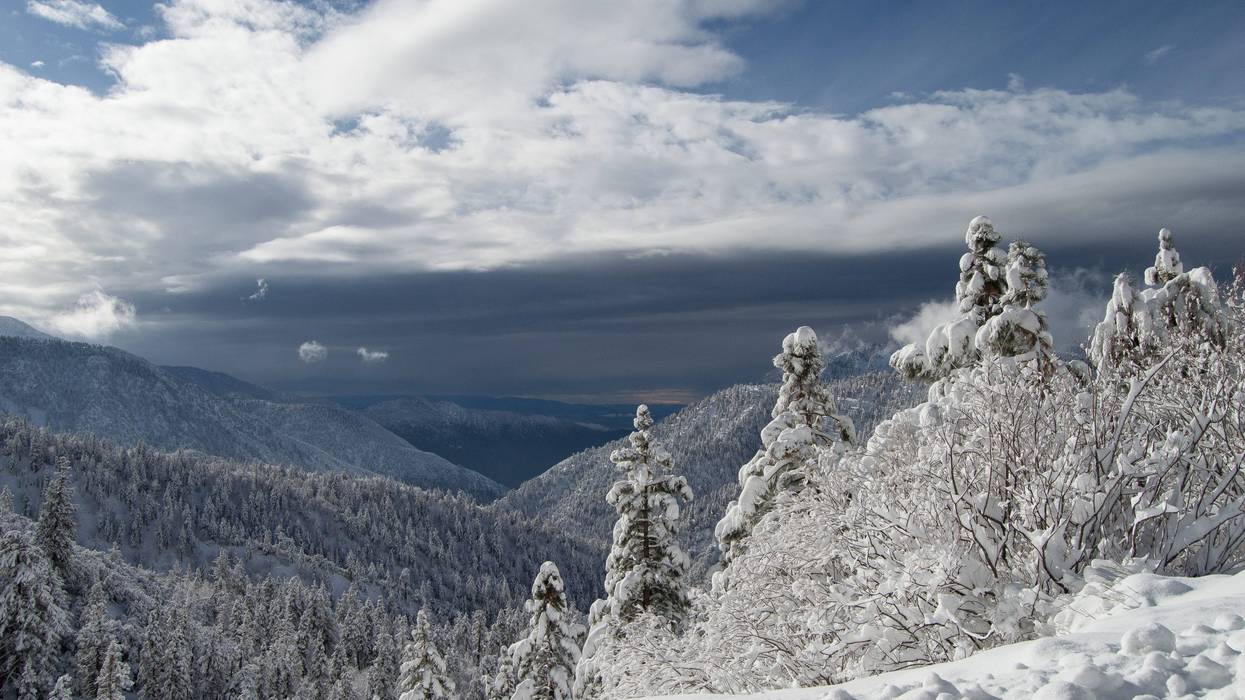 Some California mountain residents could be snowed in a week