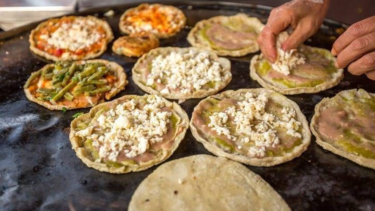 sopes