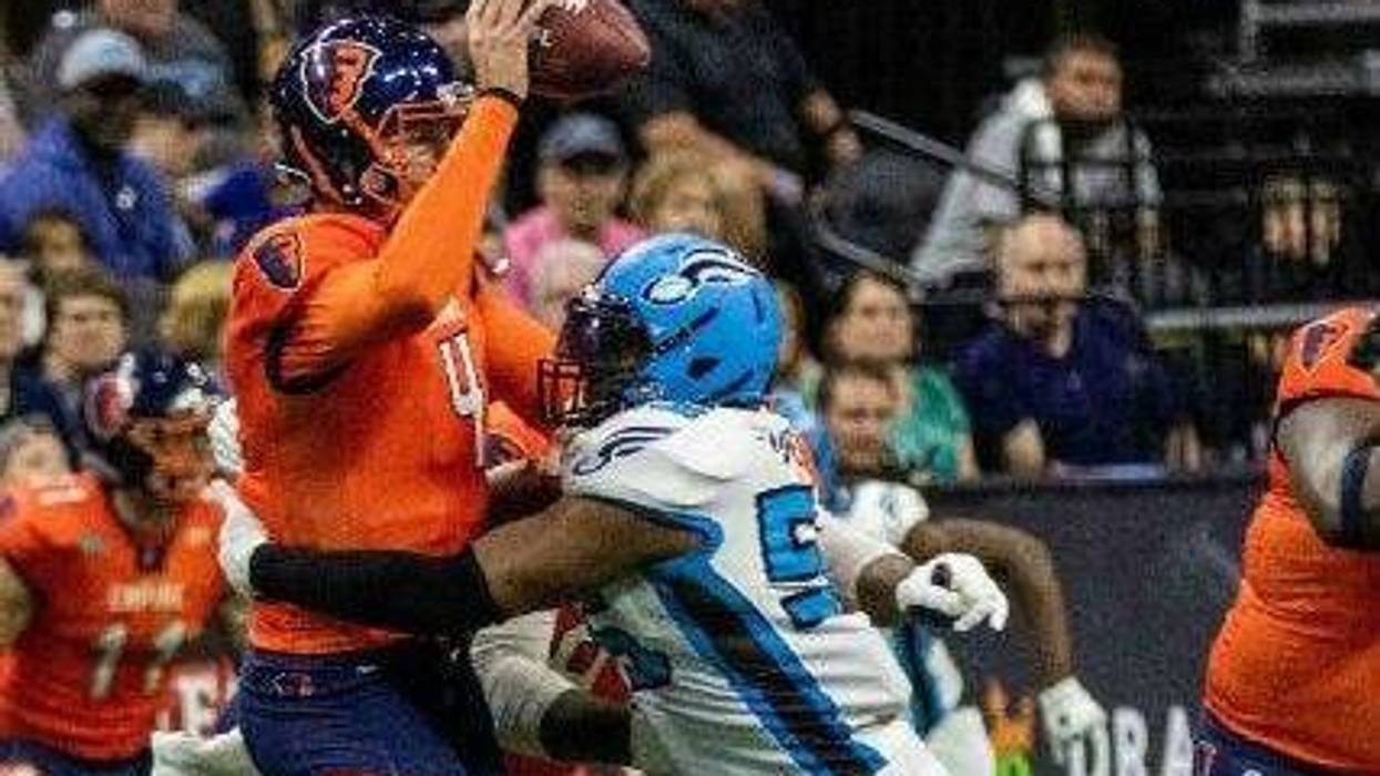 Soul defensive end Sean Daniels