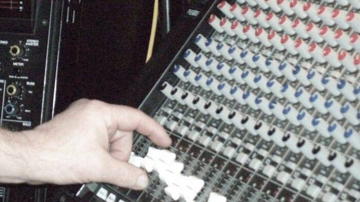 soundboard mixer