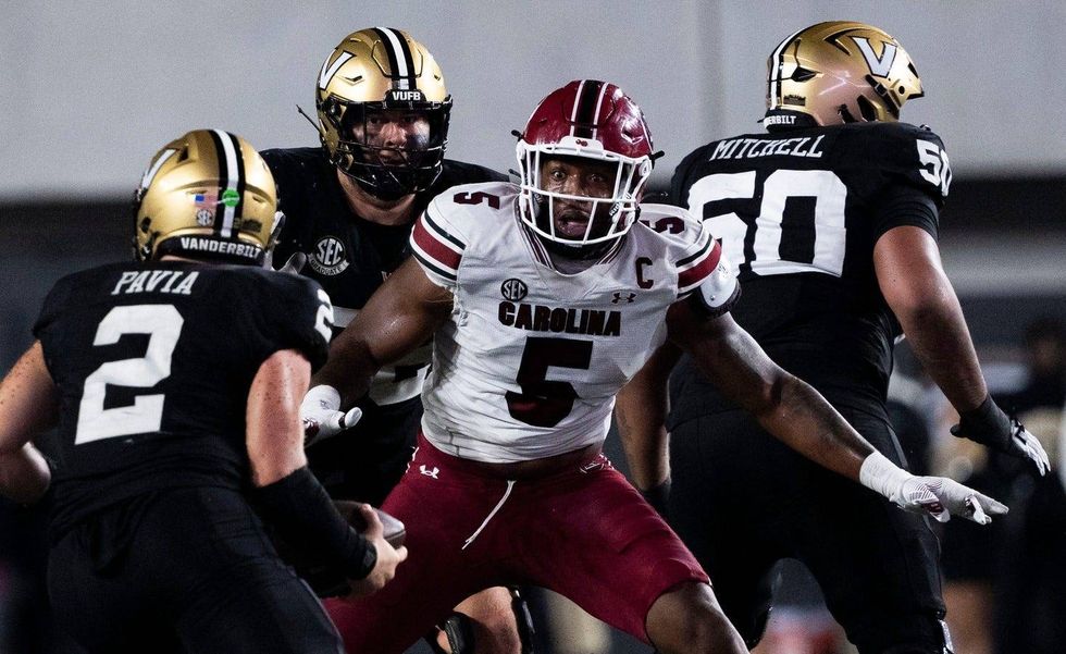 South Carolina DE Kyle Kennard