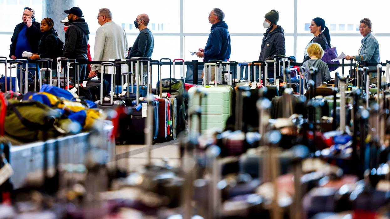 Southwest Airlines to dump long-time 'bags fly free' policy