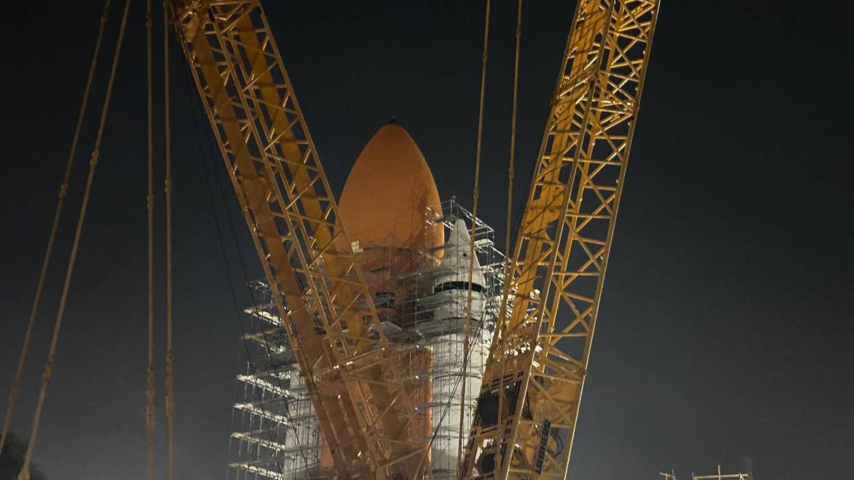 Space shuttle