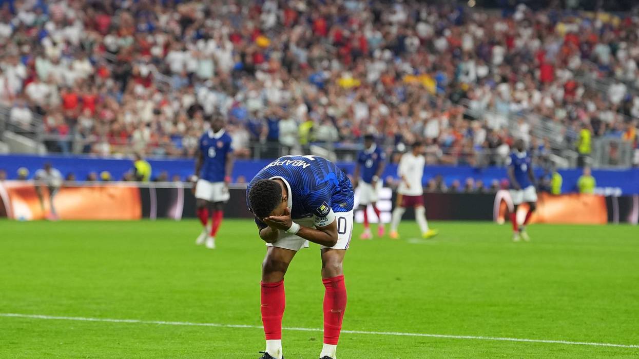 Spain France WCup Soccer 85