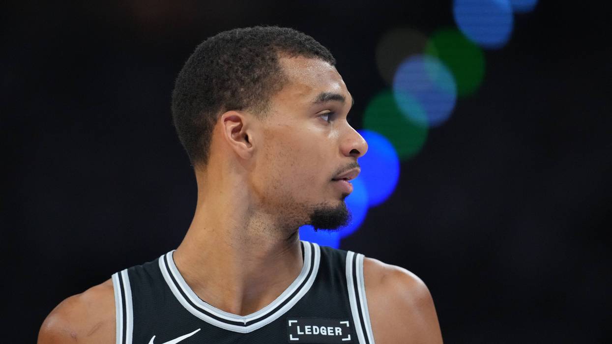 Spurs Thunder Basketball
