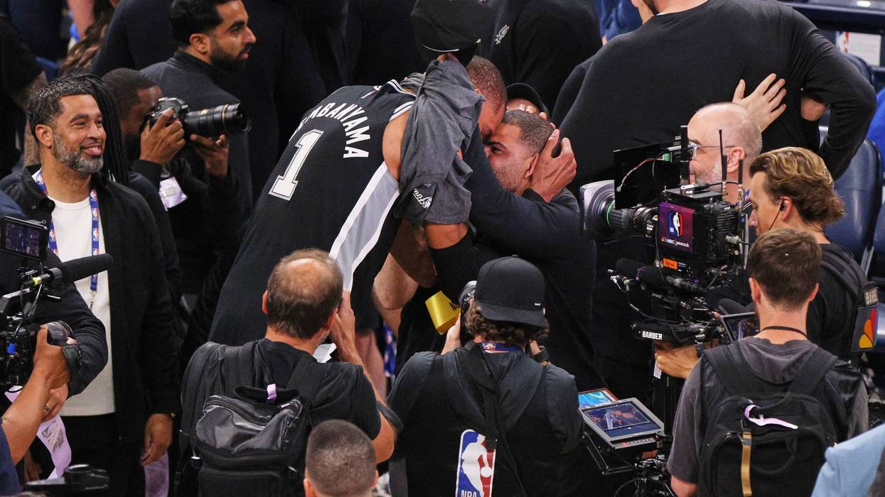 Spurs Thunder Basketball