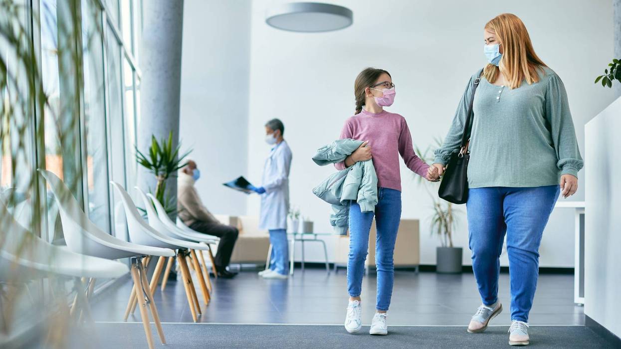 St. Louis hospital system eases COVID visitor restrictions