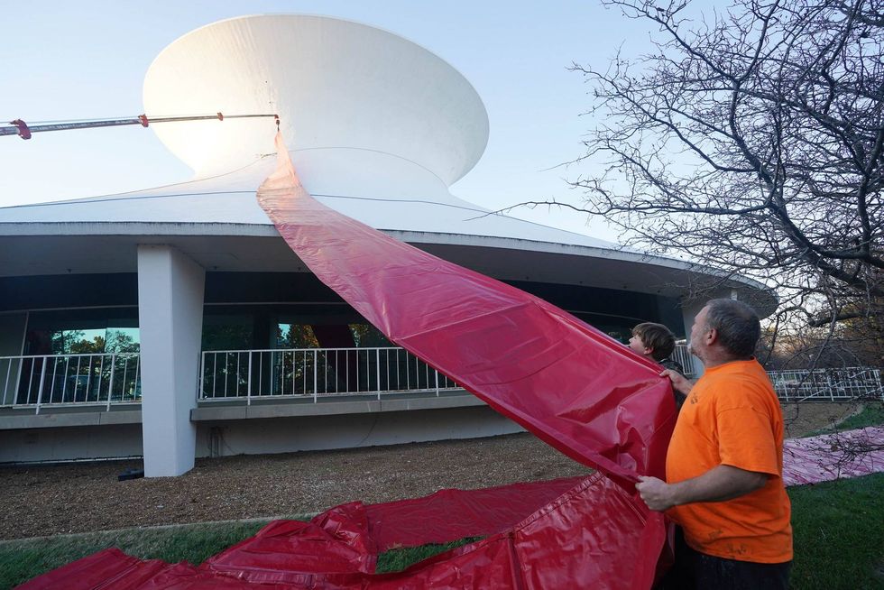 St. Louis Planetarium bow