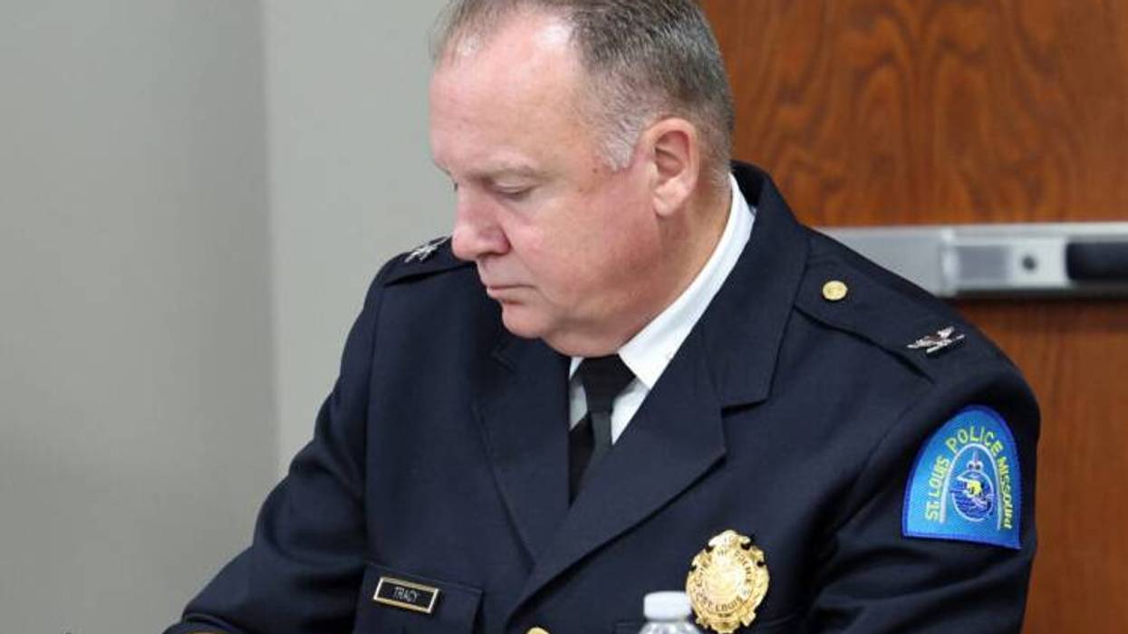 St. Louis police chief gets new contract