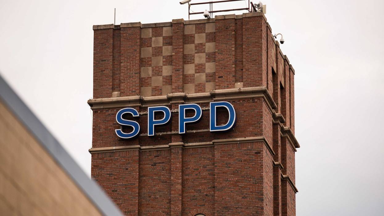 St. Paul Police are trying to find out why a man killed another man while the two were inside a car on Interstate 94 Thursday afternoon.