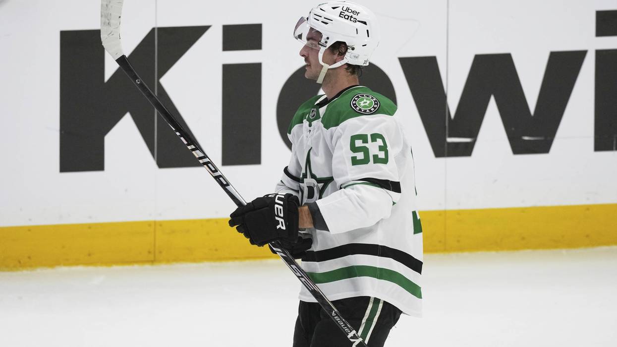 Stars Avalanche Hockey