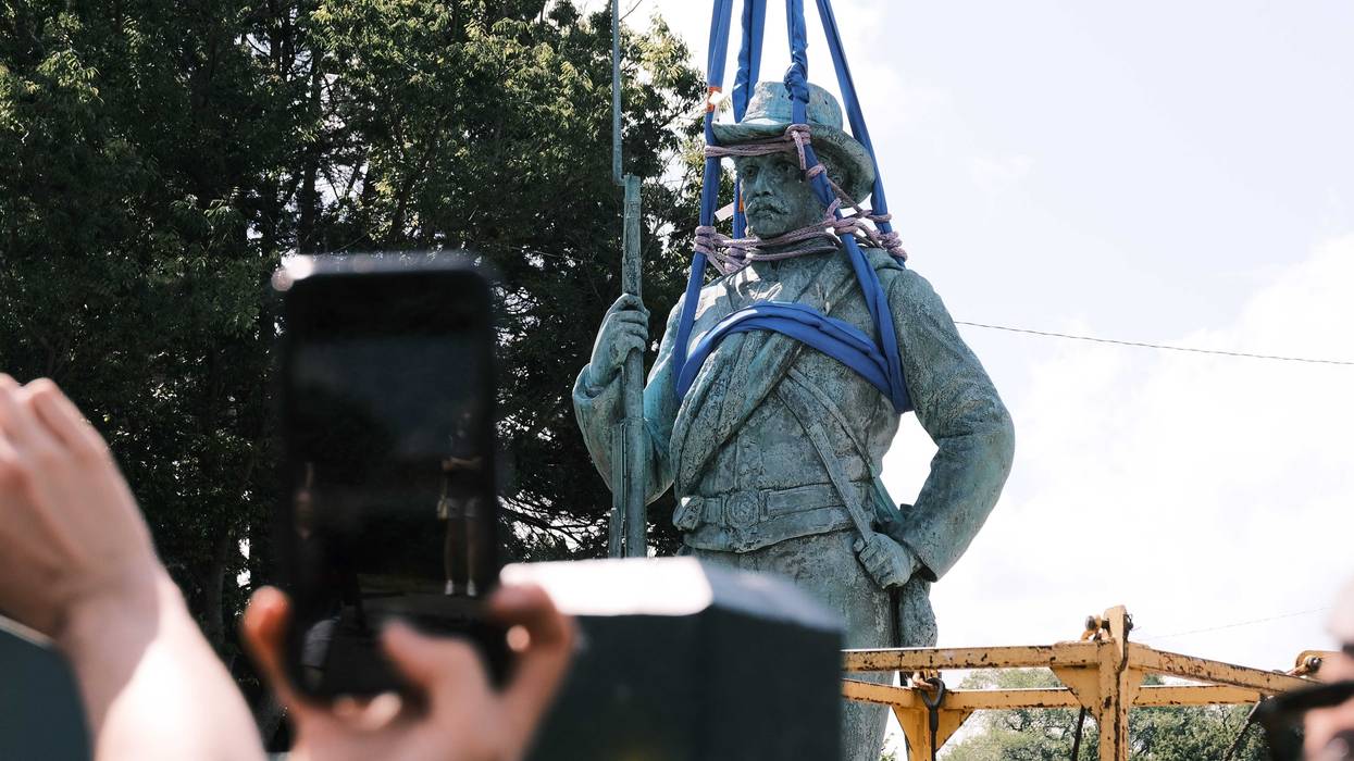 Statue Removal