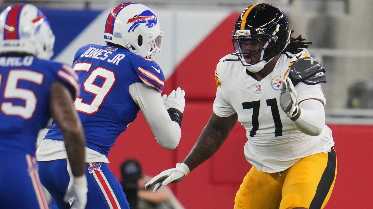 Steelers Bills Football 563