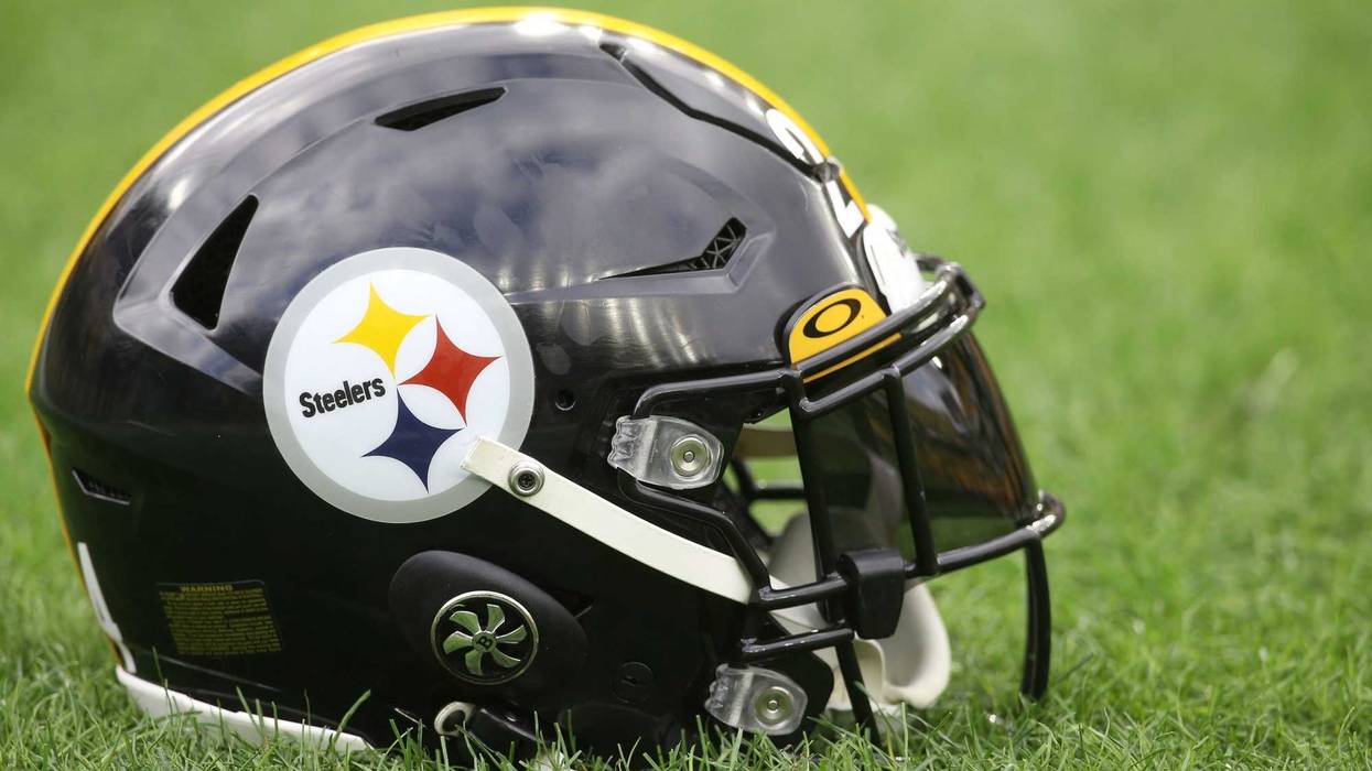 Steelers helmet