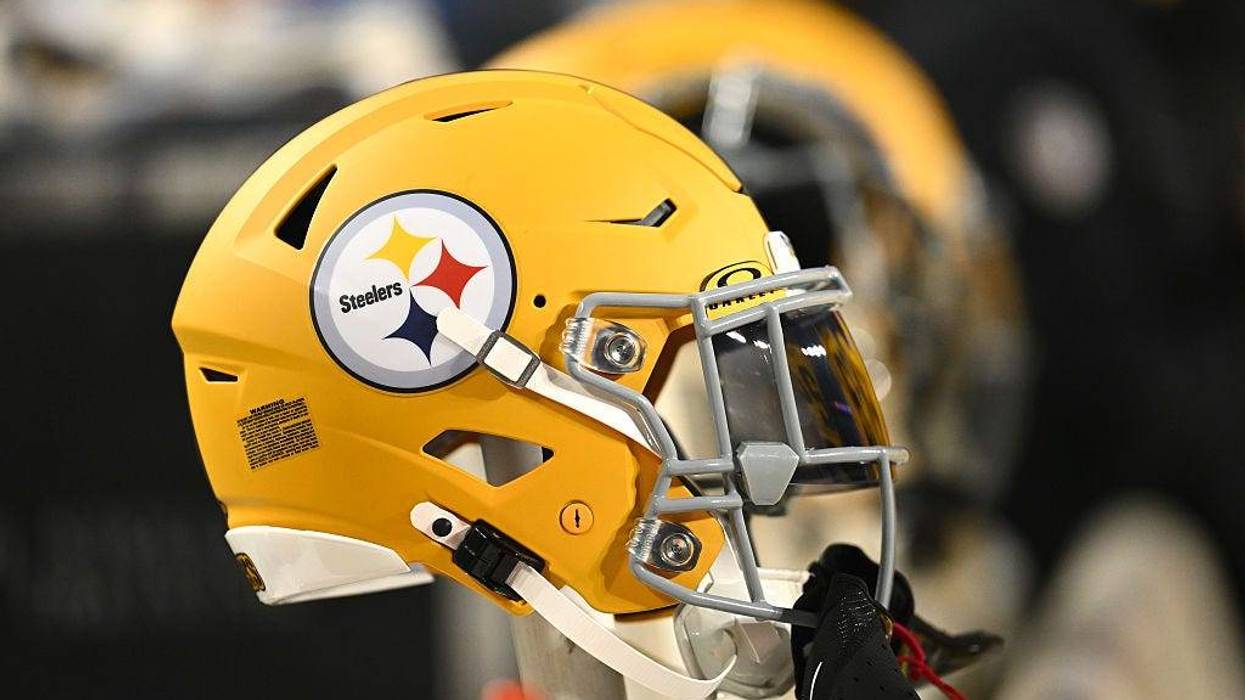 Steelers helmet