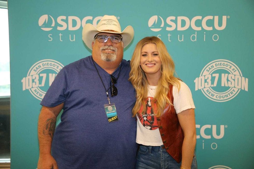 Stephanie Quayle Pickin Parlor