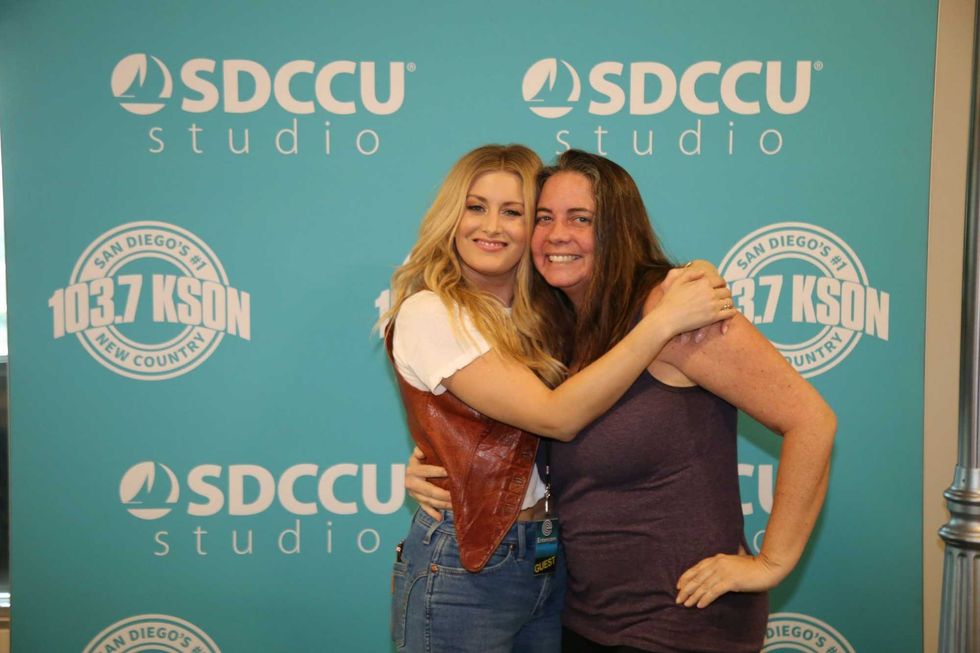 Stephanie Quayle Pickin Parlor