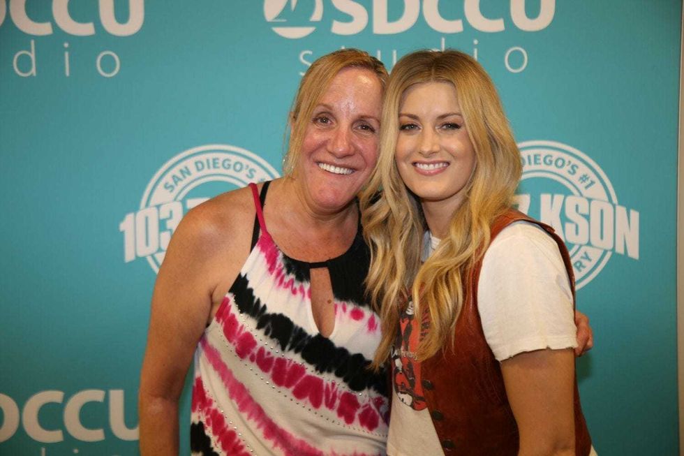 Stephanie Quayle Pickin Parlor