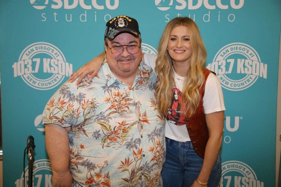 Stephanie Quayle Pickin Parlor