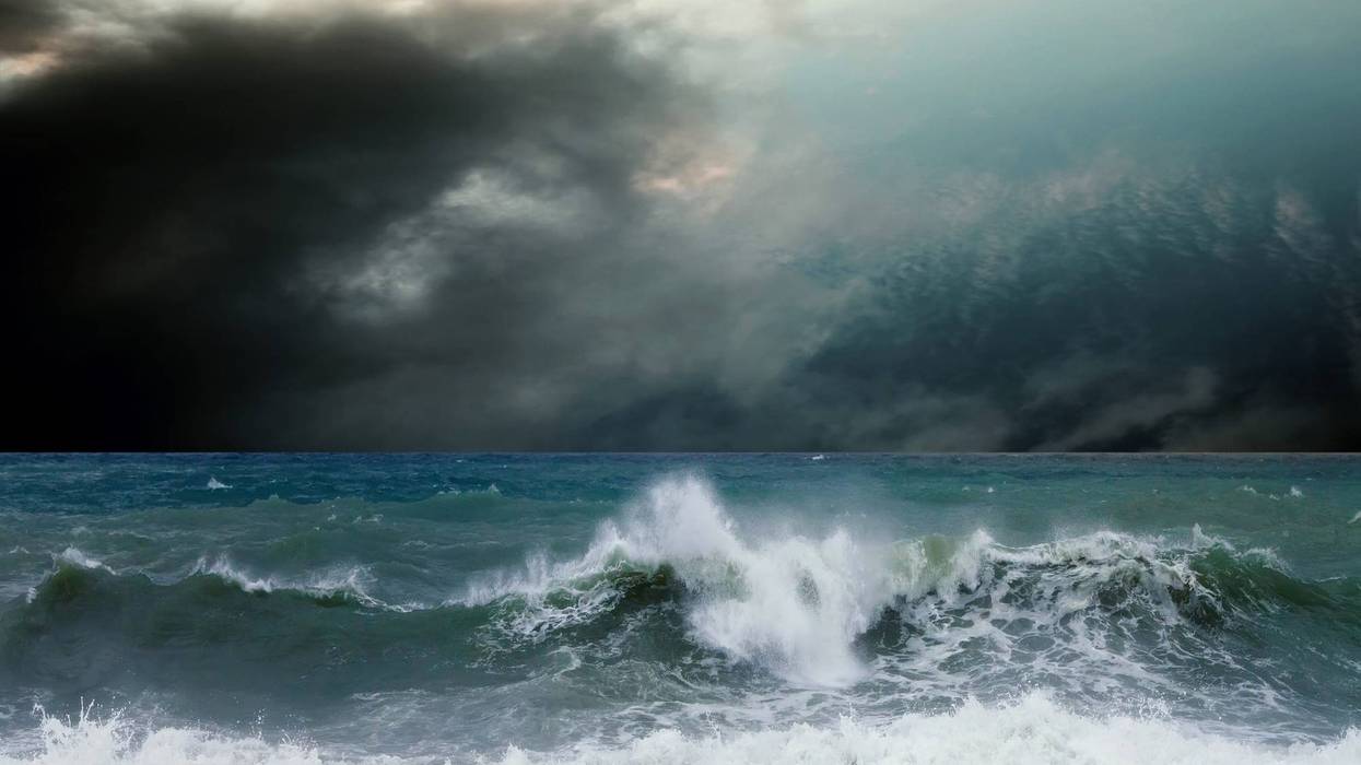 Stock image of large waves