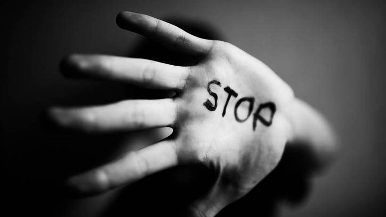 STOP
