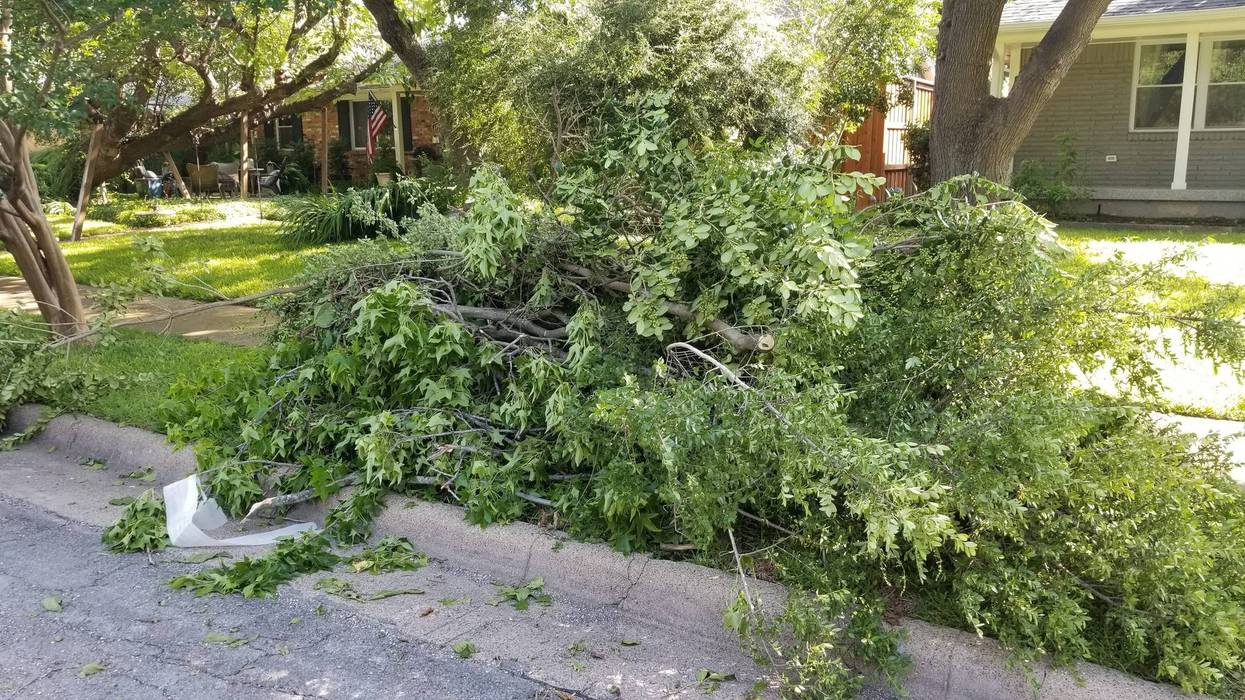 Storm Debris, Bulk Trash Pickup