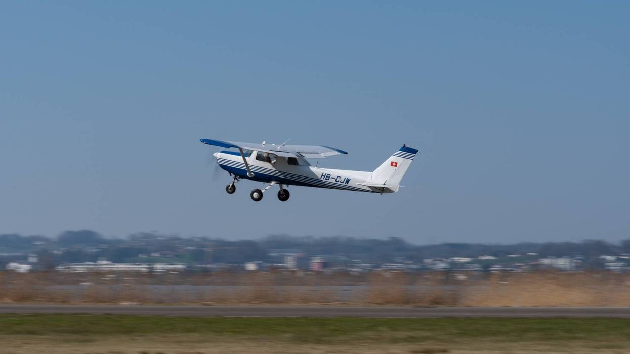 Student pilot lands plane alone after instructor jumps mid-flight in Argentina