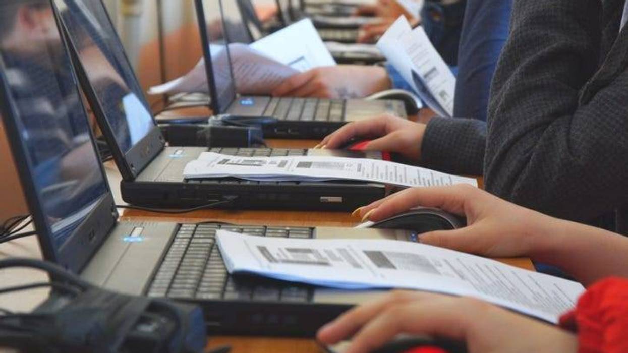 Students in a computer class.