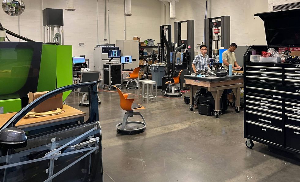 Students working in a CU-ICAR manufacturing lab