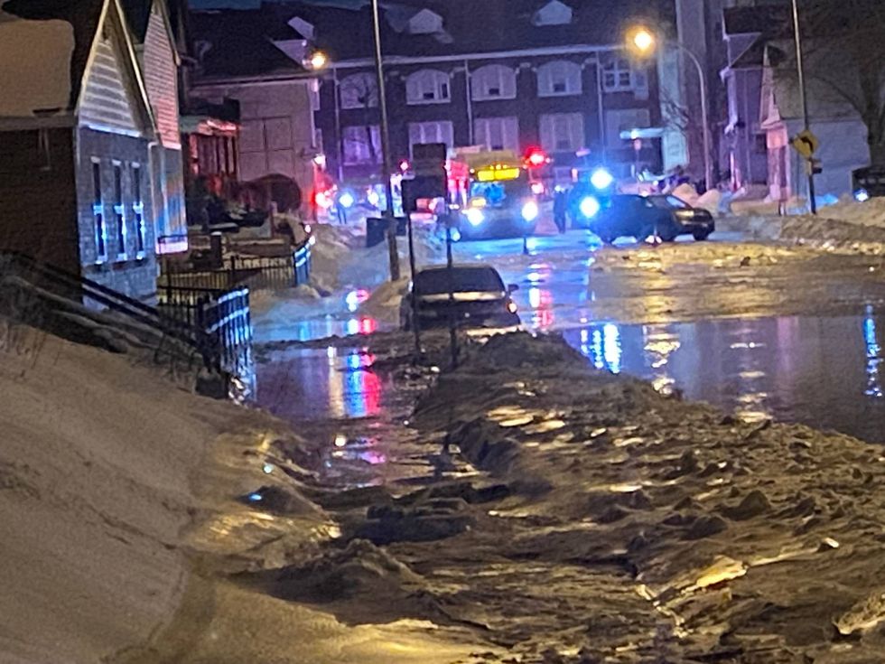 Submerged car on Hertel
