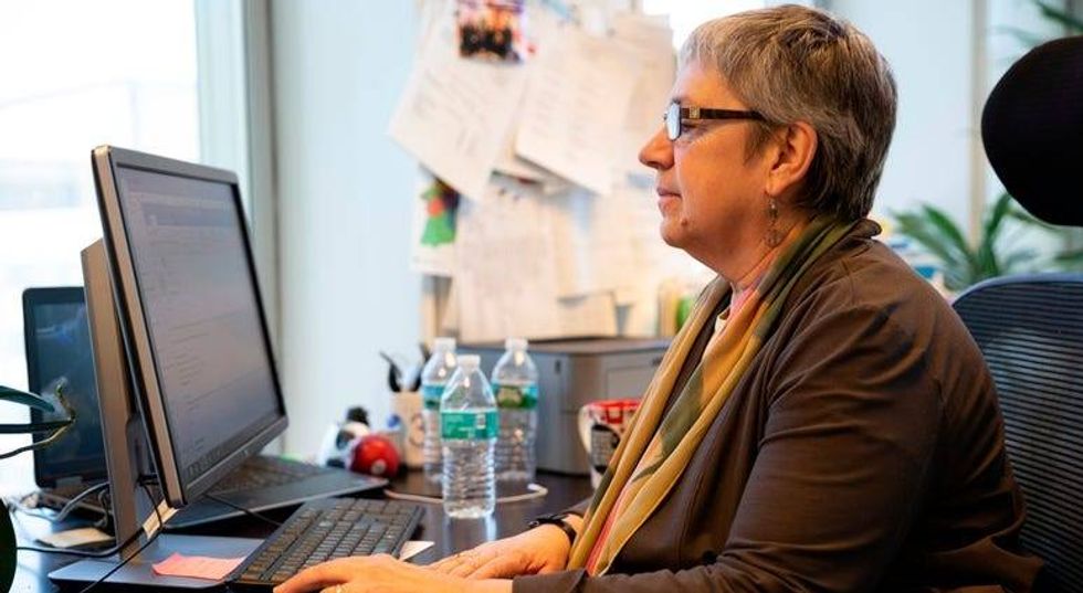 Suburban Station merchants say homeless services hub is valued, but doesn\u2019t \u2018belong down here\u2019 21
