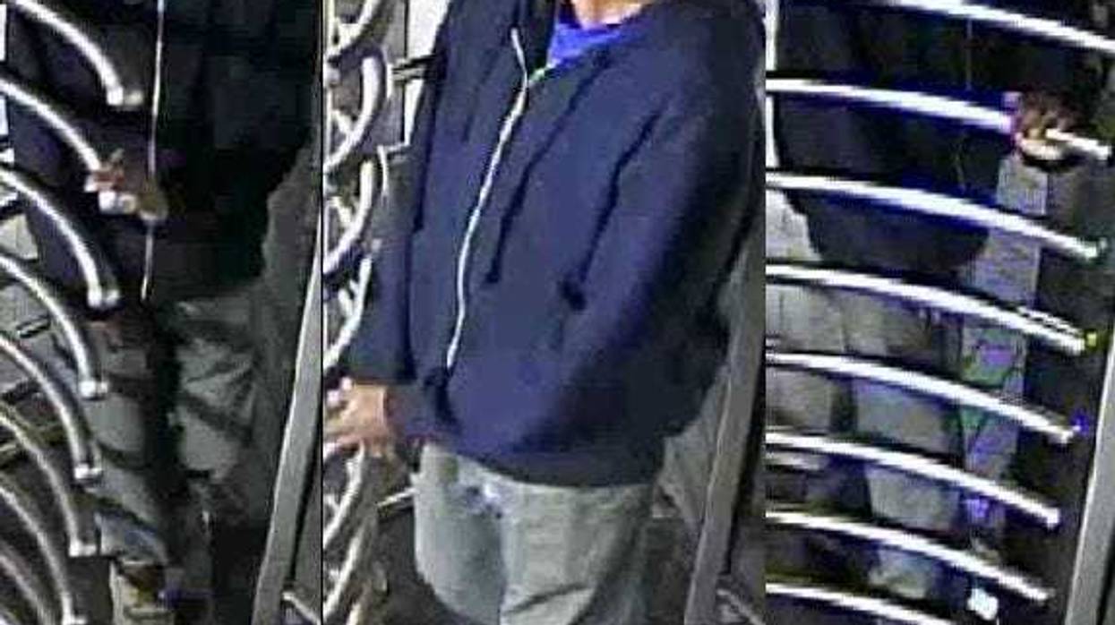 Subway conductor attacked while breaking up fight at Queens station