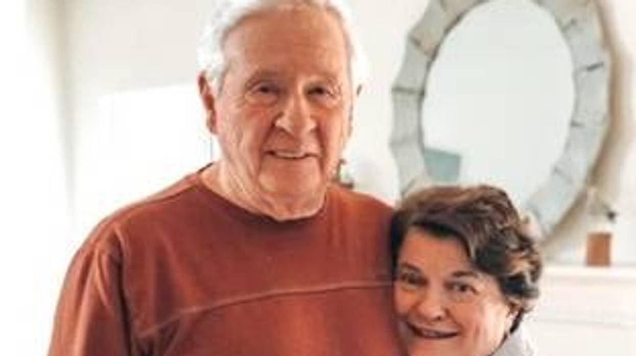 Shirley & Jerry's Unauthorized House Tour