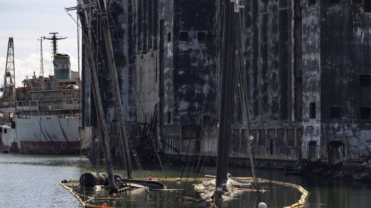 Sunken Schooners 647
