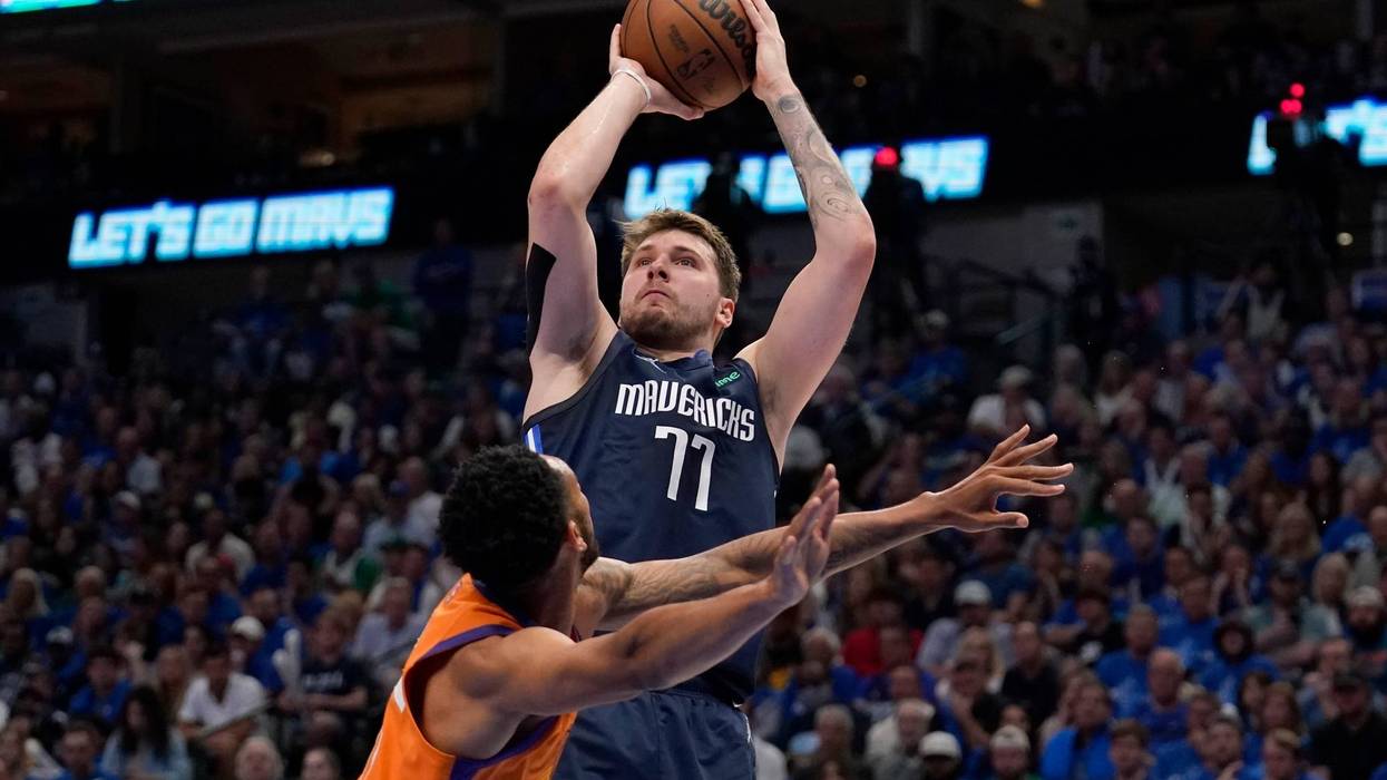 Suns Mavericks Basketball