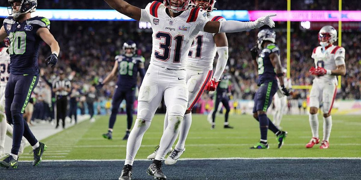Why Patriots players are thrilled about Zak Kuhr’s promotion