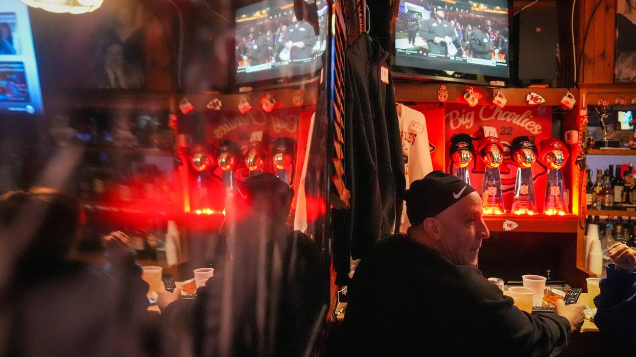 Super Bowl Philadelphia Chiefs Bar Football