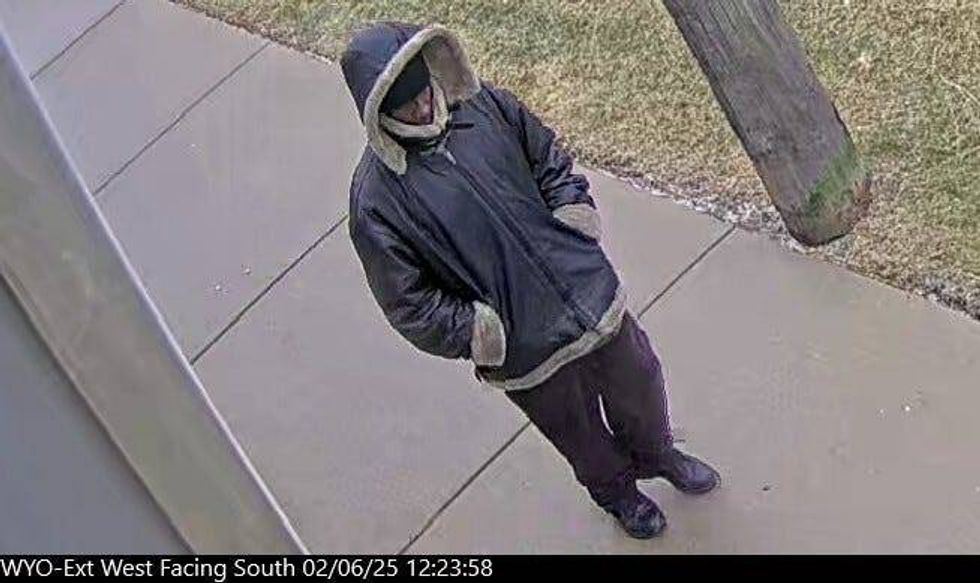 Suspect in armed robbery