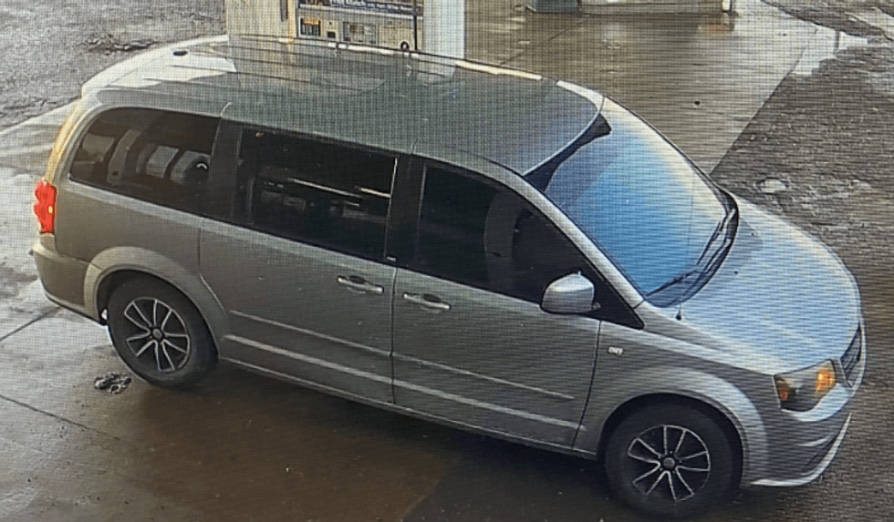 Suspect in Detroit gas station assault - vehicle