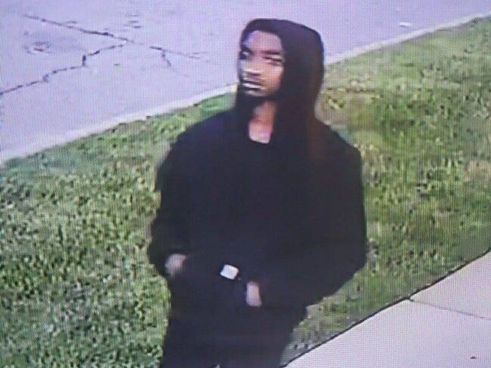 Suspect in multiple Detroit shootings